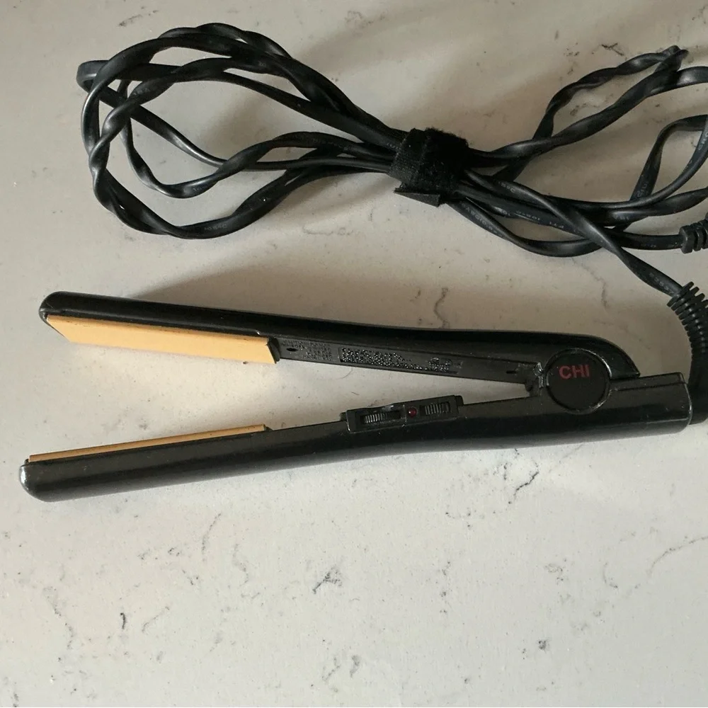 Chi classic black shinny tourmaline ceramic hair straightener irons 1” 410F
